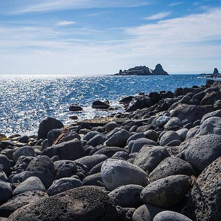 B&B Sea Terrace Aci Castello Buitenkant foto