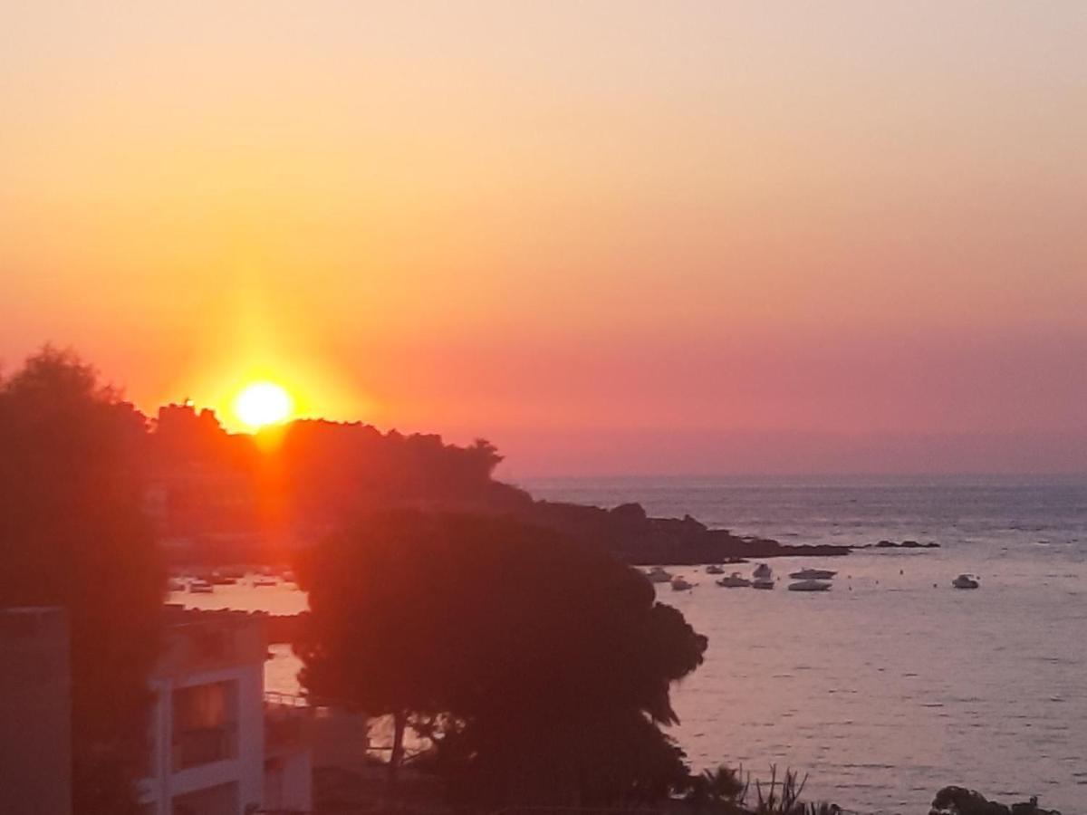 B&B Sea Terrace Aci Castello Buitenkant foto